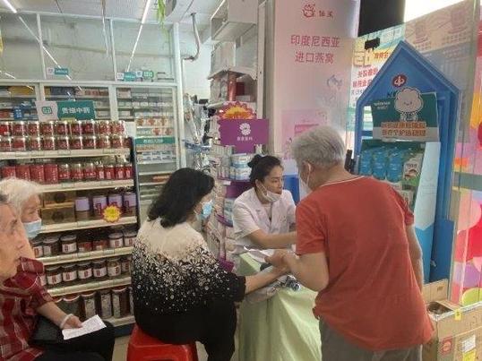 "知感冒&middot;防流感"全民科普公益行柳州站人气十足